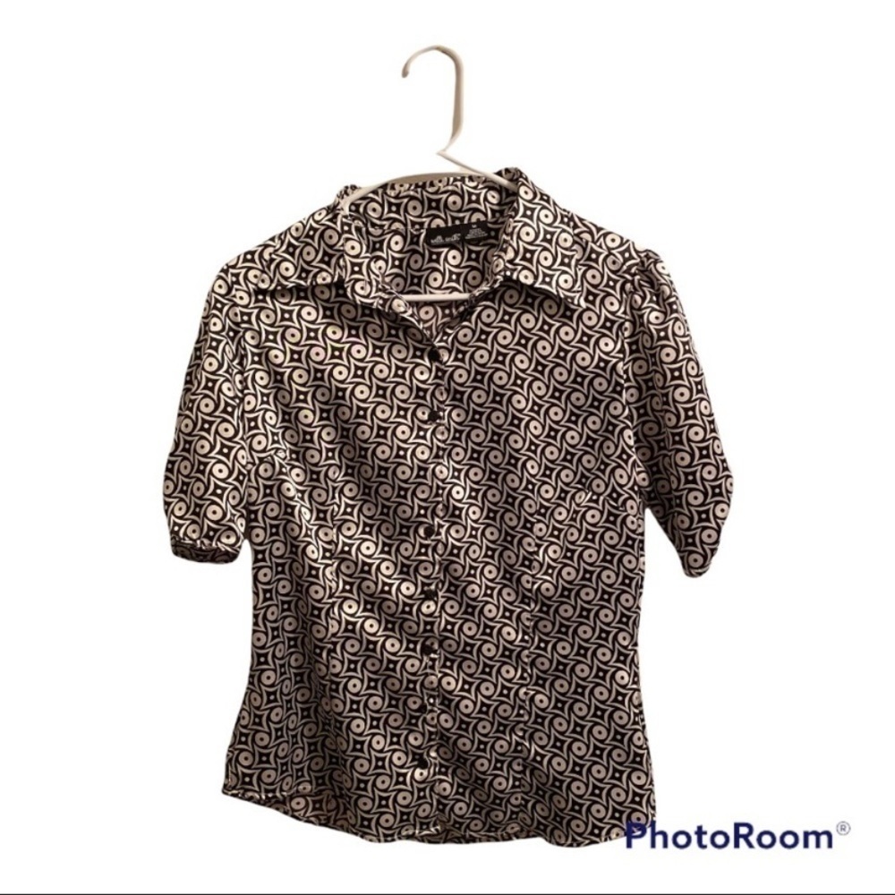 Willi Smith CUTE Abstract Black & White Polka Dot Blouse! Silky / Lightweight!